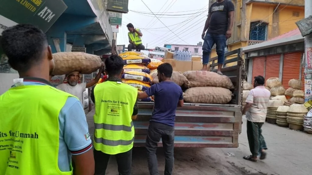 রমজান খাদ্য সহায়তা কার্যক্রমের জন্য প্রয়োজনীয় সামগ্রী পৌঁছেছে